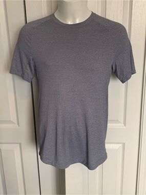 Men's Lululemon Crew Neck Short Sleeve Shirt - Heather Gray